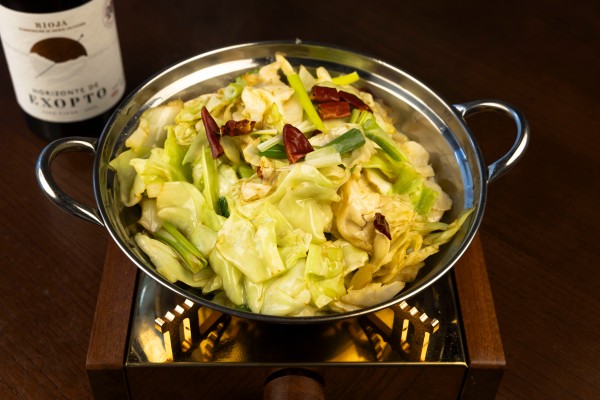 REPOLLO DE CORAZON DE BUEY CON PANCETA IBERICA PICANTE AL WOK